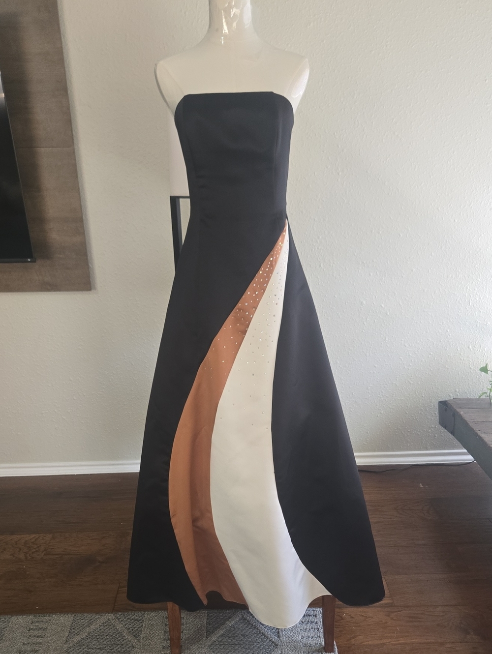 Vintage Jessica McClintock Strapless Black Gown with Copper and White Panels
